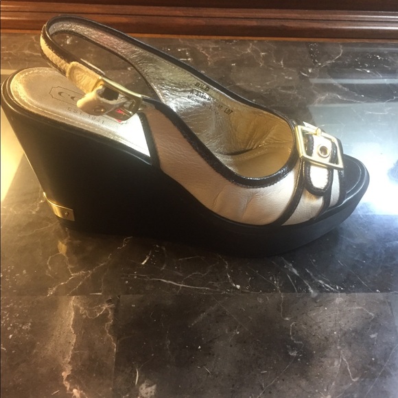 Shoes - Picture 11 of 14